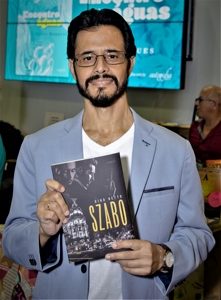 Escritor Gino Netto na Bienal RJ - 2019